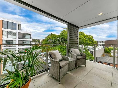 401/10 Lion Place, Epsom