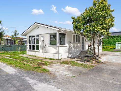 61 Portage Road, Otahuhu