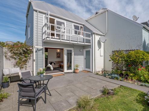 2/41 Taupata Street, Redcliffs