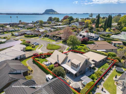 10 Benjamin Place, Matua