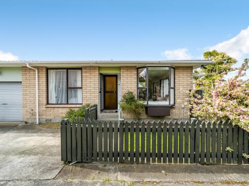 2/12 Malone Road, Waterloo