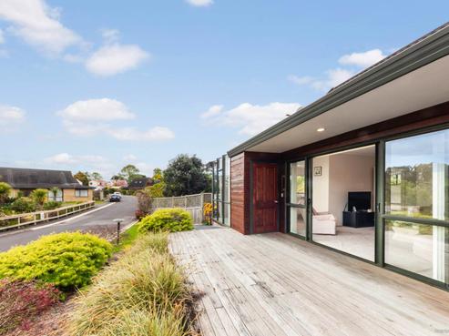 11/18 Williams Road, Hobsonville
