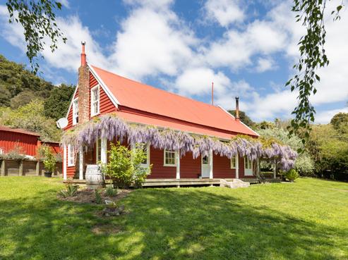 1704 Queen Charlotte Drive, Anakiwa and Surrounds