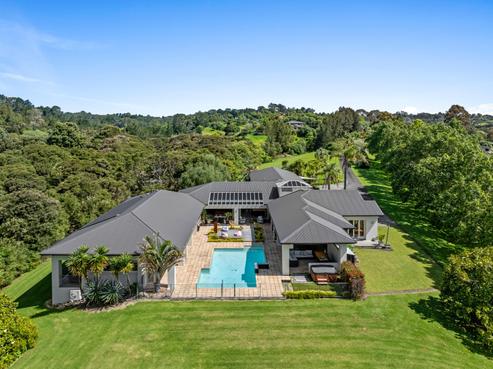 50 Rodeo Drive, Redvale