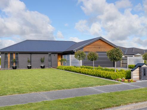 5 Mervyn Brown Place, Solway