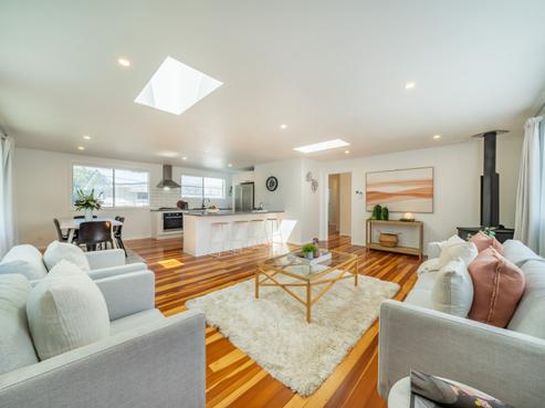 8 Cruickshank Road, Clouston Park