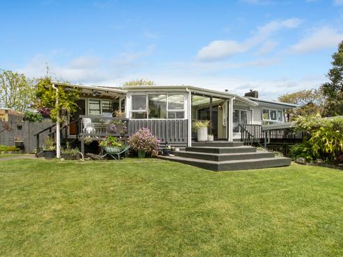 8 Pukatea Street, Inglewood