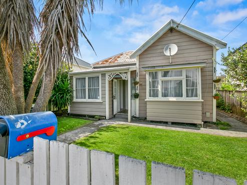 99 Hine Street, New Plymouth Central