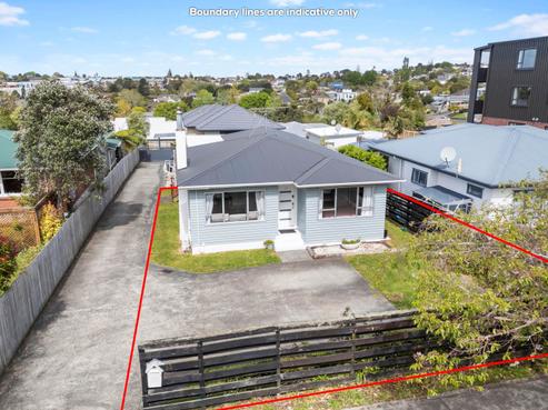 23 Glenview Road, Glen Eden
