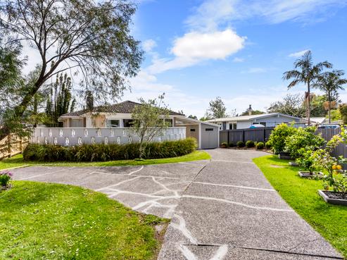 18 Aplin Place, Birkdale