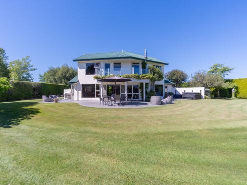73 Sandy Brown Road, Te Anau
