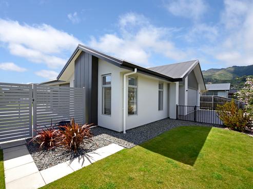 14 Cupola Crescent, Richmond