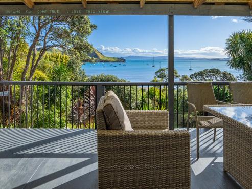 18 Ocean Beach Road, Whangarei Heads