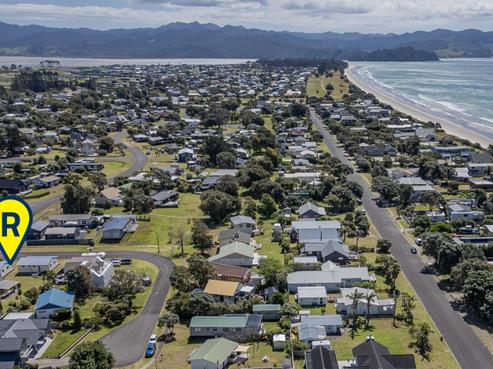 231 Waimaire Avenue, Matarangi
