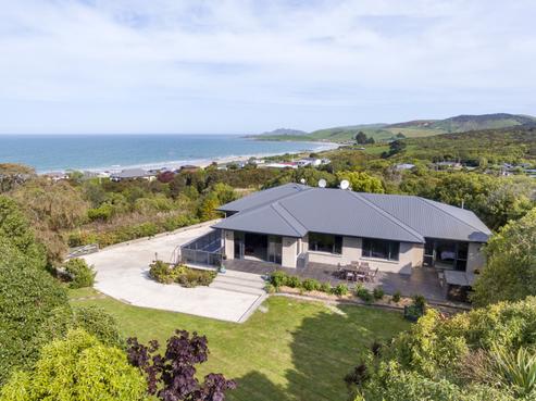 4 Miro Street, Kaka Point