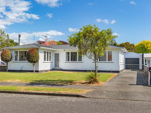 42 Highbury Drive, Levin