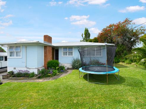 7 Kelwyn Road, Kelston