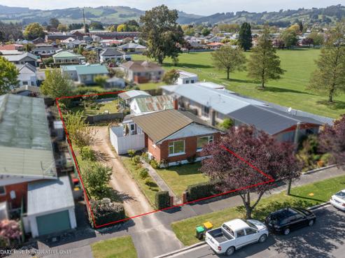 5 Dryden Street, Mosgiel
