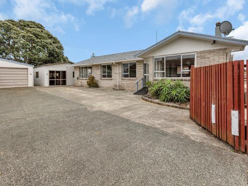 14 Rakatau Place, Ruakaka
