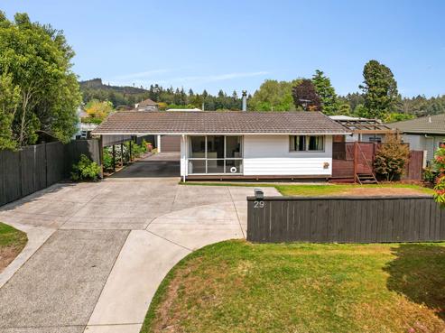 29 Fairley Road, Lynmore