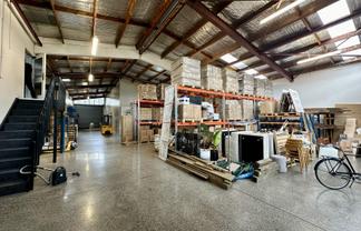 Functional Parnell warehousing