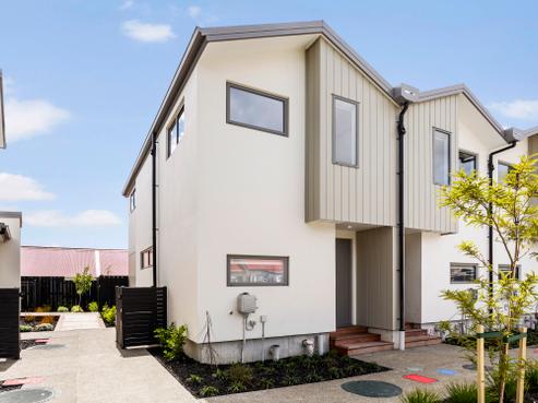 8/15 Awamutu Grove, Moera