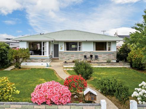 11 Eden Street, Mosgiel