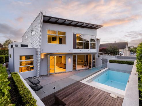 652A River Road, Chartwell