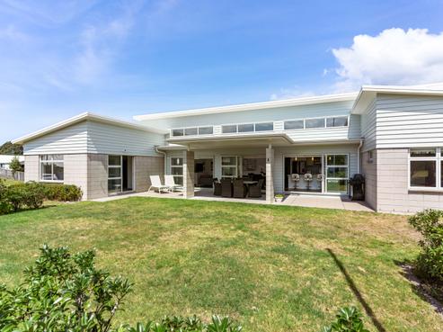 1 Kennedy Park Drive, Pauanui