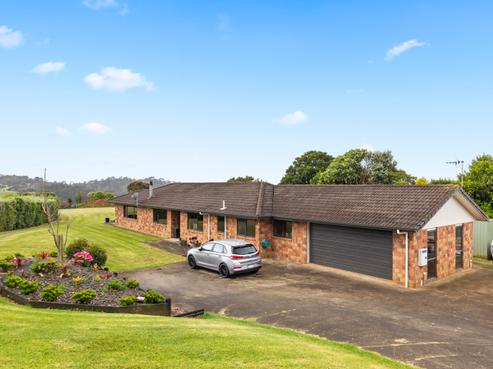 402D Awhitu Central Road, Awhitu