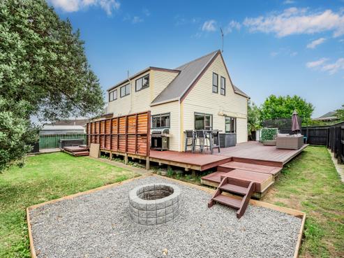 43 Parakai Street, Paraparaumu
