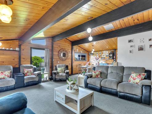 71 Springvale Road, Springvale