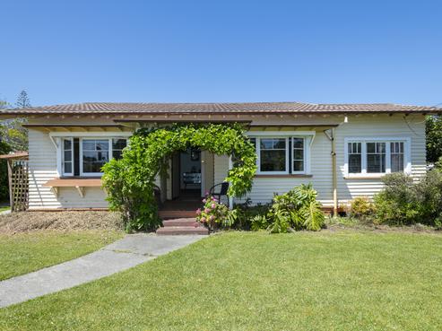 16 Clarence Street, Te Hapara