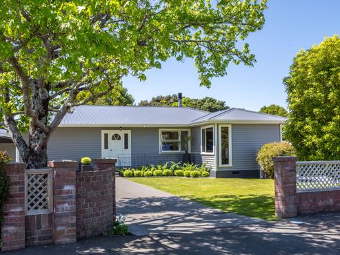 7 Derby Street, Solway