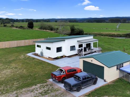4860 Galatea Road, Galatea