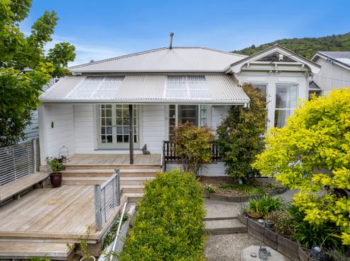 87 Standen Street, Karori