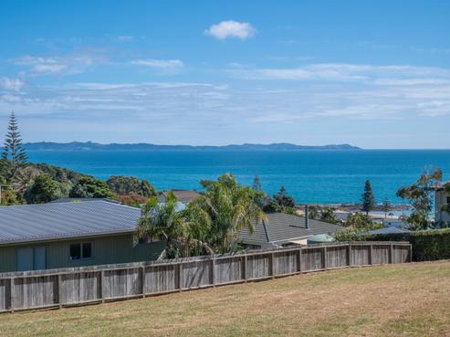 41 Dudley Crescent, Cable Bay