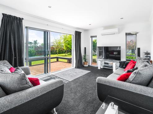 1 Maple Lane, Martinborough