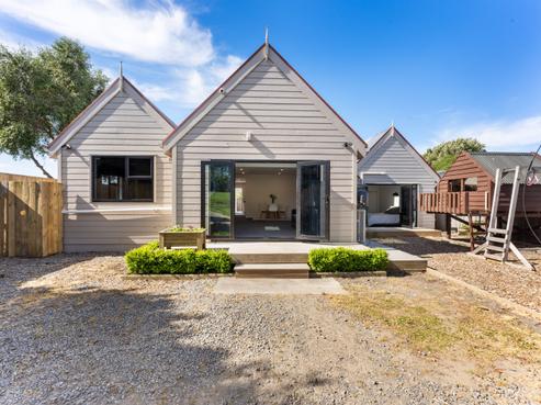 28 Kaka Road, Raumati Beach