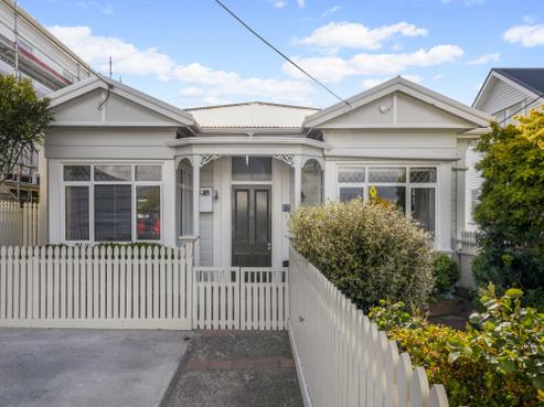72 Overtoun Terrace, Hataitai