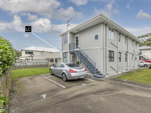 7/127 Queens Drive, Lyall Bay