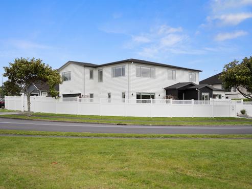 4 Portofino Point, Karaka