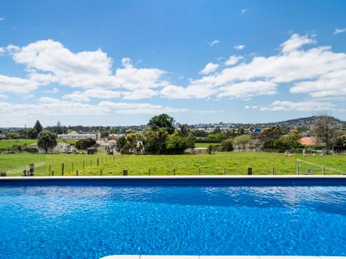 82 Mount Albert Road, Mount Albert