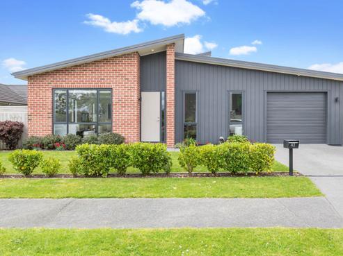 42 Pepene Avenue, Manurewa