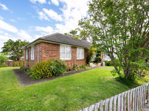 44 Weybridge Crescent, Glen Innes