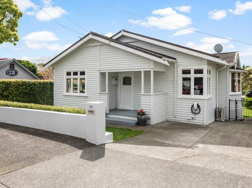 35 Saint Michaels Avenue, Point Chevalier