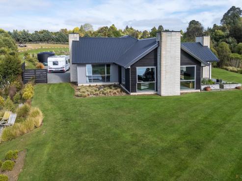 52B Ribbonwood Road, Geraldine