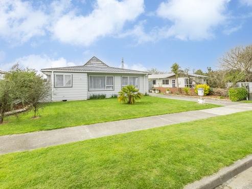 11 Fergusson Avenue, Waipukurau and Surrounds