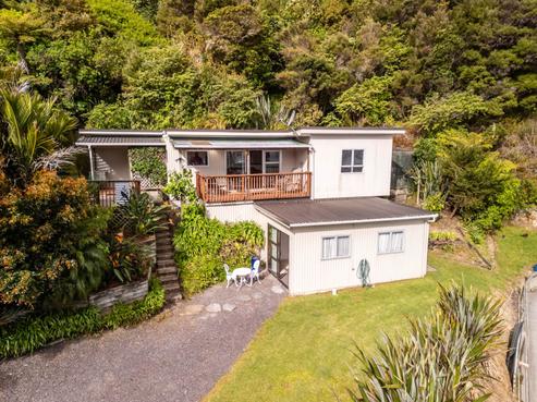 6 Akeake Road, Kerikeri