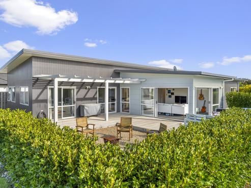 11 Te Harawira Street, Otaki
